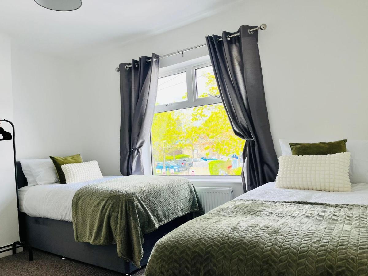 Comfy Home For Contractors And Families With Free Parking - Sage View Aldershot Dış mekan fotoğraf